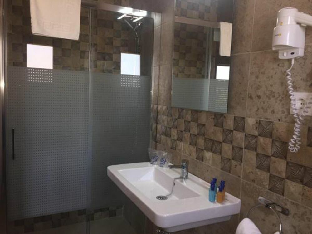 Hotel Almadraba Саара-де-лос-Атунес Екстер'єр фото